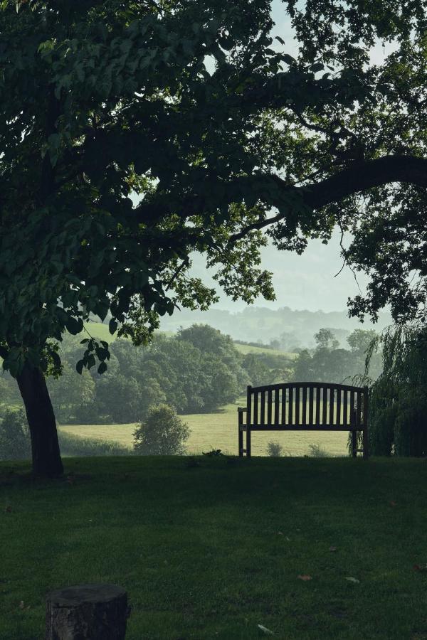 Wildhive Callow Hall * Ashbourne (Derbyshire)