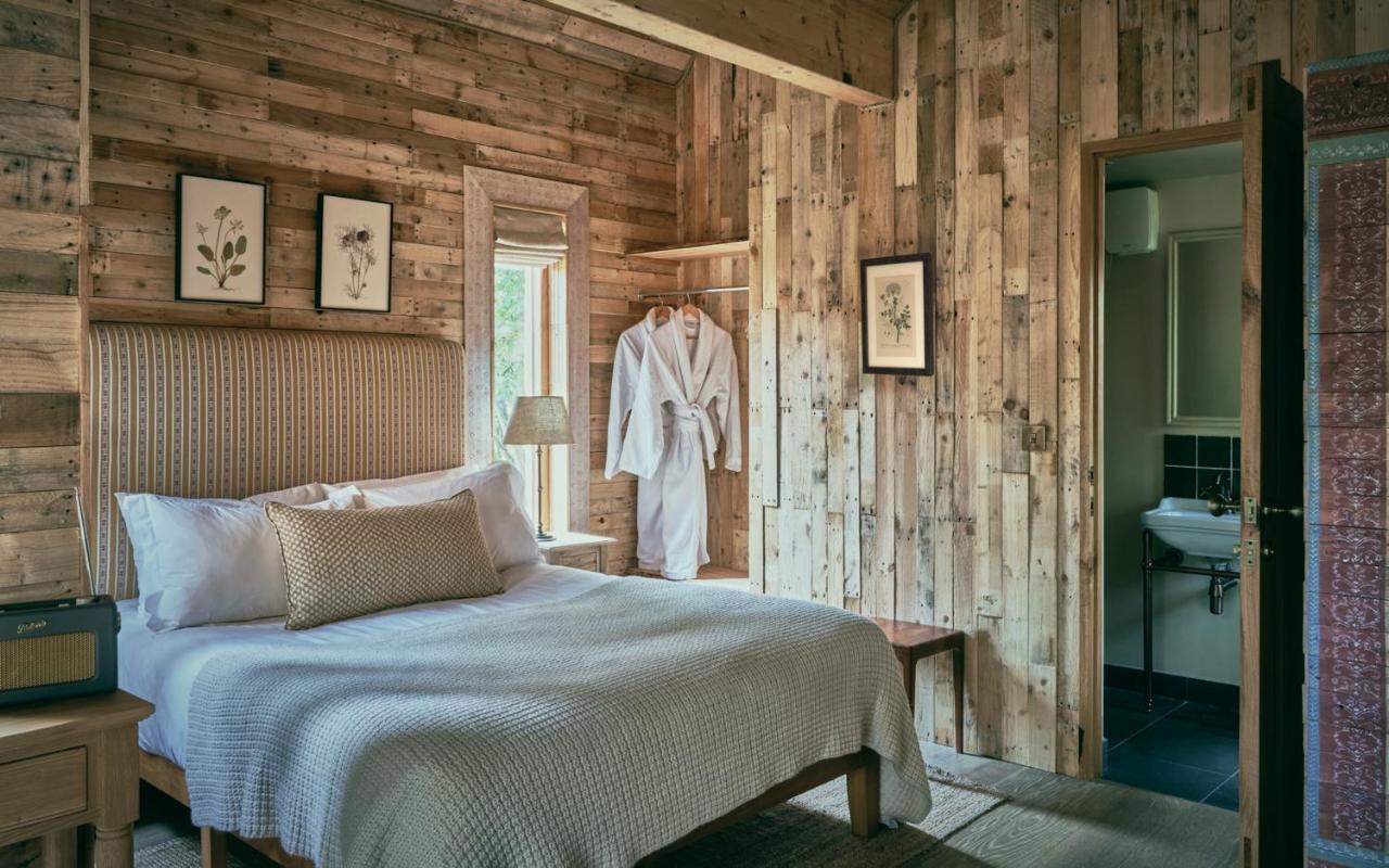 Wildhive Callow Hall * Ashbourne (Derbyshire)